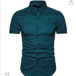 ❤️ Shortsleeved Button Down - Date Night Approved! ❤️